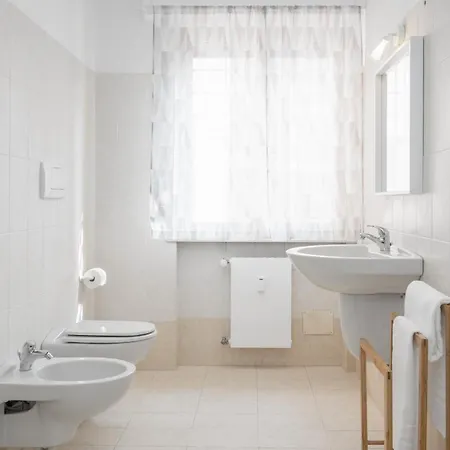 Appartamento Flats4rent Elisa *